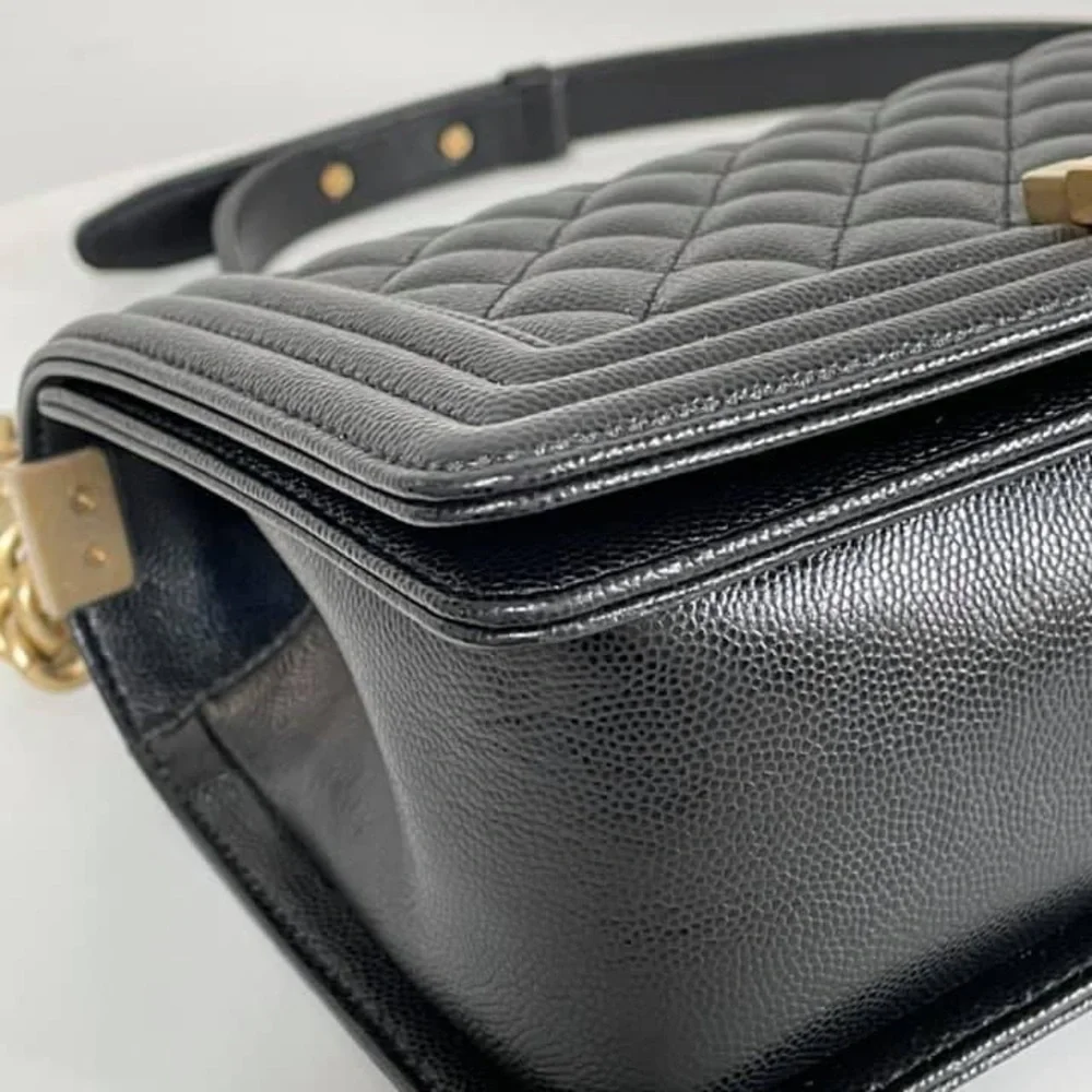 $6500 Chanel Boy Old Medium - Picture 12 of 16